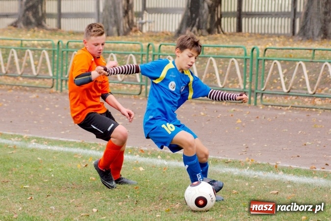 Zdjęcie w galerii na portalu naszraciborz.pl: Ikar spłonął w czuchowskim Płomieniu wiadomości z regionu