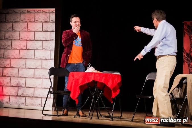 Zdjęcie w galerii na portalu naszraciborz.pl: Randka w ciemno na dwie pary bawiła w RCK wiadomości z regionu