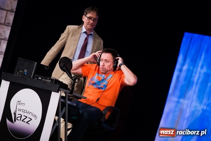 Zdjęcie w galerii na portalu naszraciborz.pl: Randka w ciemno na dwie pary bawiła w RCK wiadomości z regionu