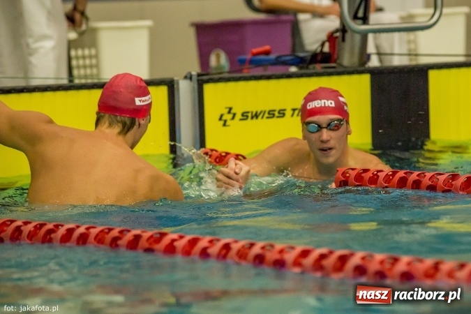 Zdjęcie w galerii na portalu naszraciborz.pl: Pływackie show w Szkole Mistrzostwa Sportowego wiadomości z regionu