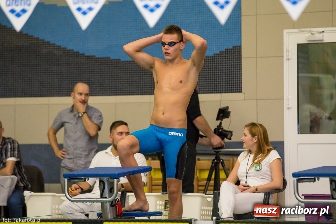 Zdjęcie w galerii na portalu naszraciborz.pl: Pływackie show w Szkole Mistrzostwa Sportowego wiadomości z regionu