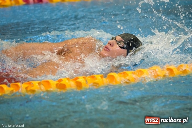 Zdjęcie w galerii na portalu naszraciborz.pl: Pływackie show w Szkole Mistrzostwa Sportowego wiadomości z regionu