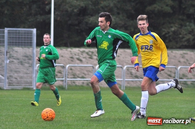 Zdjęcie w galerii na portalu naszraciborz.pl: Stal przegrała z Brzeziem przy pustych trybunach wiadomości z regionu