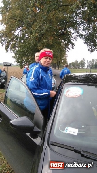 Zdjęcie w galerii na portalu naszraciborz.pl: Sztafeta Papieska z Kietrza do Krakowa odbyła się już po raz trzeci wiadomości z regionu