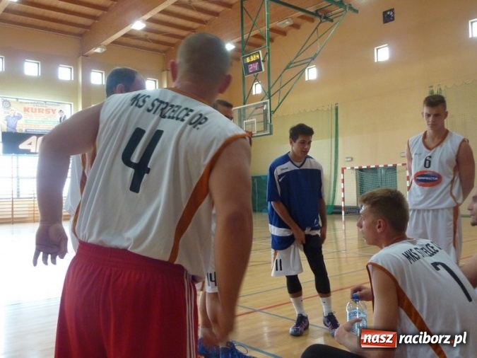 Zdjęcie w galerii na portalu naszraciborz.pl: Koszykówka. Przedsezonowa wygrana Ofensywy wiadomości z regionu