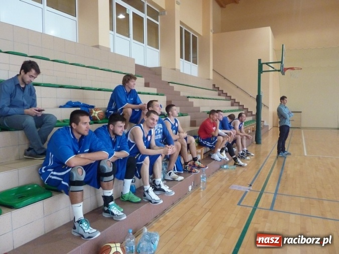 Zdjęcie w galerii na portalu naszraciborz.pl: Koszykówka. Przedsezonowa wygrana Ofensywy wiadomości z regionu