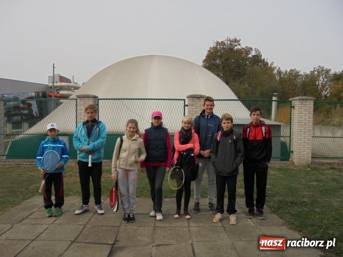 Zdjęcie w galerii na portalu naszraciborz.pl: Na stadionie OSiR-u rozegrano Młodzieżowe Mistrzostwa Raciborza w tenisie wiadomości z regionu