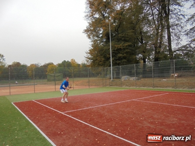 Zdjęcie w galerii na portalu naszraciborz.pl: Na stadionie OSiR-u rozegrano Młodzieżowe Mistrzostwa Raciborza w tenisie wiadomości z regionu