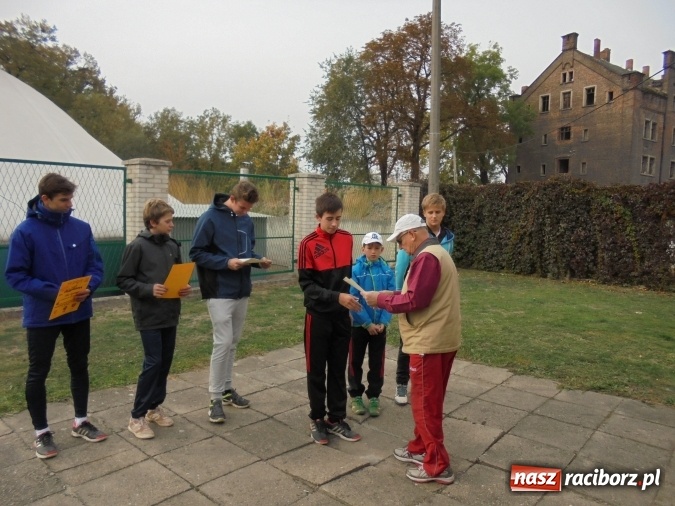 Zdjęcie w galerii na portalu naszraciborz.pl: Na stadionie OSiR-u rozegrano Młodzieżowe Mistrzostwa Raciborza w tenisie wiadomości z regionu