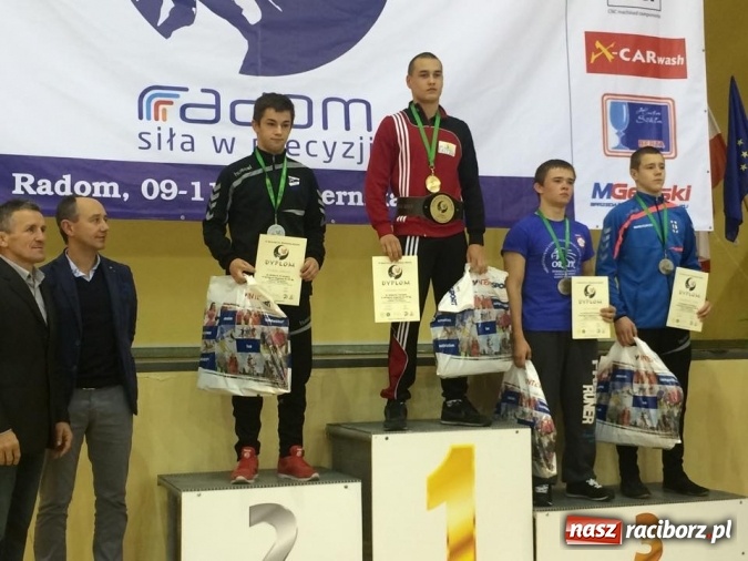 Zdjęcie w galerii na portalu naszraciborz.pl: Cztery medale zapaśnik&oacute;w MKZ Unia Racib&oacute;rz na Pucharze Polski Kadet&oacute;w w Radomiu wiadomości z regionu