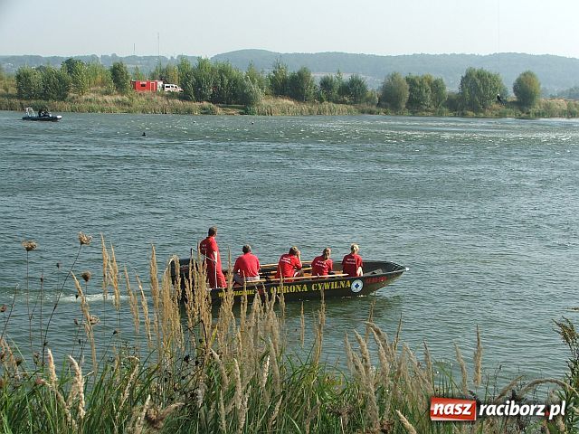 Zdjęcie w galerii na portalu naszraciborz.pl: Akcja WODNIK w helikopterze wiadomości z regionu