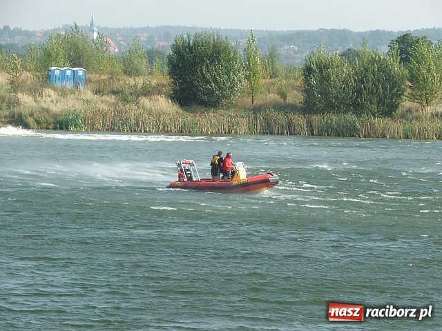 Zdjęcie w galerii na portalu naszraciborz.pl: Akcja WODNIK w helikopterze wiadomości z regionu