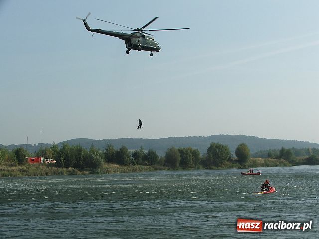 Zdjęcie w galerii na portalu naszraciborz.pl: Akcja WODNIK w helikopterze wiadomości z regionu