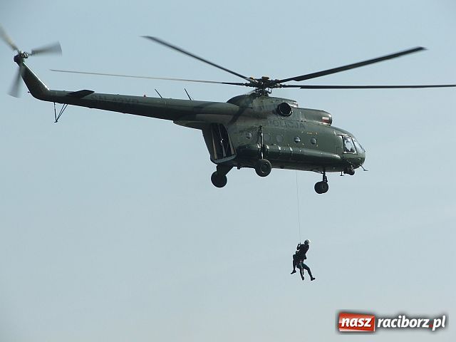 Zdjęcie w galerii na portalu naszraciborz.pl: Akcja WODNIK w helikopterze wiadomości z regionu
