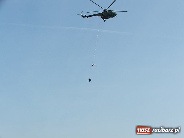 Zdjęcie w galerii na portalu naszraciborz.pl: Akcja WODNIK w helikopterze wiadomości z regionu