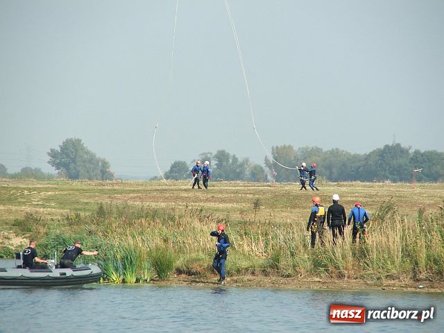 Zdjęcie w galerii na portalu naszraciborz.pl: Akcja WODNIK w helikopterze wiadomości z regionu