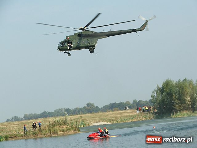 Zdjęcie w galerii na portalu naszraciborz.pl: Akcja WODNIK w helikopterze wiadomości z regionu