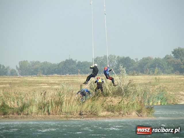 Zdjęcie w galerii na portalu naszraciborz.pl: Akcja WODNIK w helikopterze wiadomości z regionu