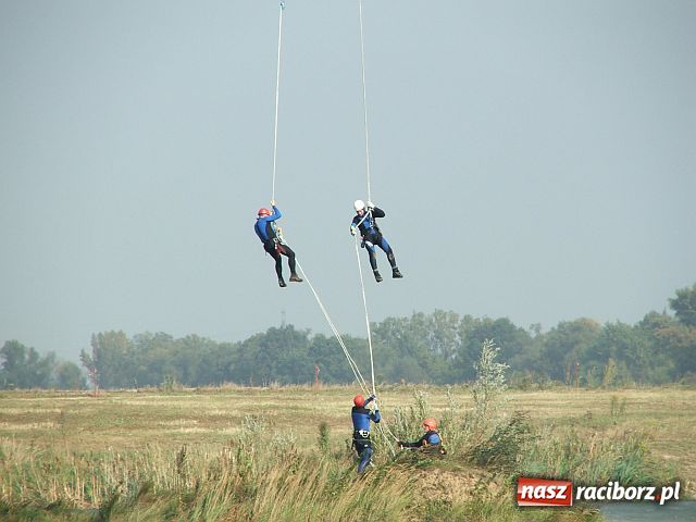 Zdjęcie w galerii na portalu naszraciborz.pl: Akcja WODNIK w helikopterze wiadomości z regionu