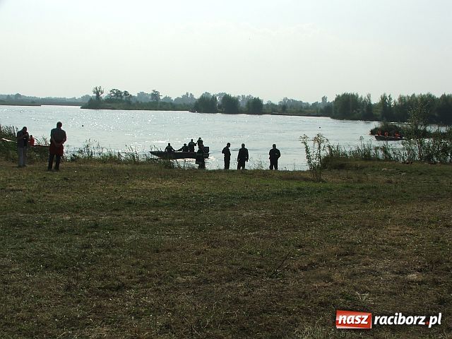 Zdjęcie w galerii na portalu naszraciborz.pl: Akcja WODNIK w helikopterze wiadomości z regionu