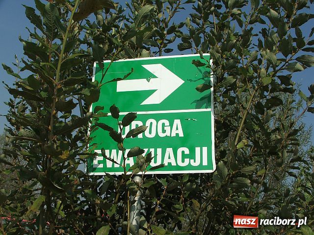 Zdjęcie w galerii na portalu naszraciborz.pl: Akcja WODNIK w helikopterze wiadomości z regionu