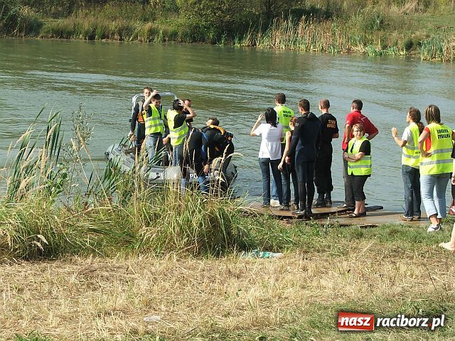 Zdjęcie w galerii na portalu naszraciborz.pl: Akcja WODNIK w helikopterze wiadomości z regionu