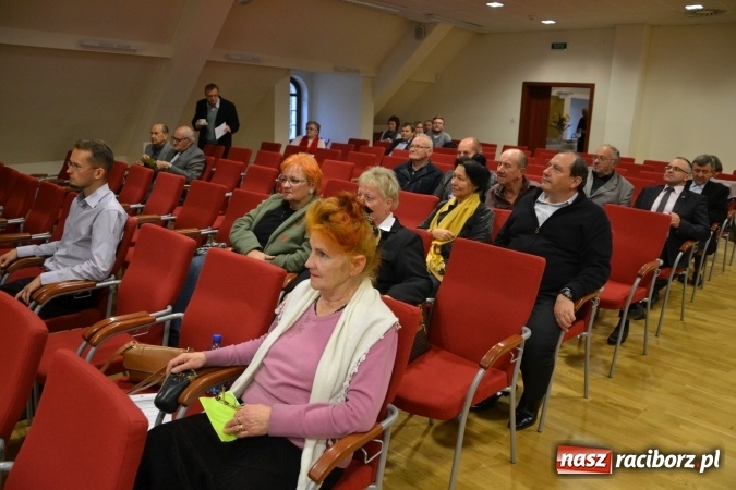 Zdjęcie w galerii na portalu naszraciborz.pl: Zamki i pałace ziemi raciborskiej, czyli spotkanie z historią lokalną na zamku wiadomości z regionu