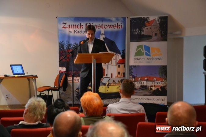 Zdjęcie w galerii na portalu naszraciborz.pl: Zamki i pałace ziemi raciborskiej, czyli spotkanie z historią lokalną na zamku wiadomości z regionu