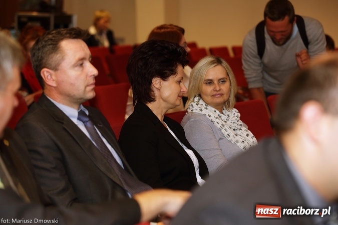 Zdjęcie w galerii na portalu naszraciborz.pl: Powiatowa oświata świętowała na zamku wiadomości z regionu