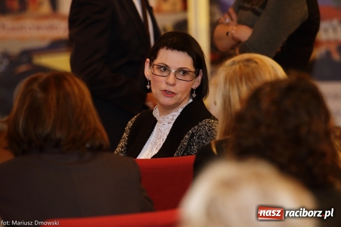 Zdjęcie w galerii na portalu naszraciborz.pl: Powiatowa oświata świętowała na zamku wiadomości z regionu