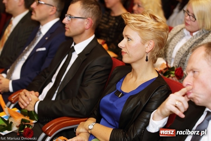 Zdjęcie w galerii na portalu naszraciborz.pl: Powiatowa oświata świętowała na zamku wiadomości z regionu