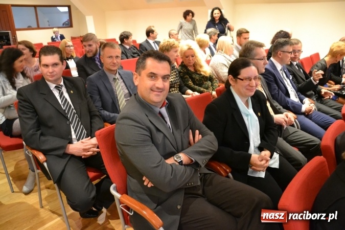 Zdjęcie w galerii na portalu naszraciborz.pl: Powiatowa oświata świętowała na zamku wiadomości z regionu