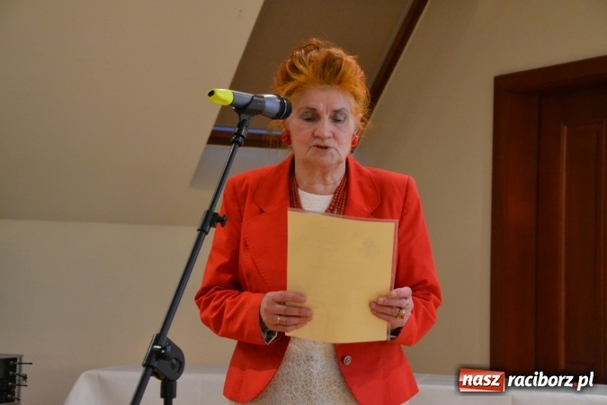 Zdjęcie w galerii na portalu naszraciborz.pl: Powiatowa oświata świętowała na zamku wiadomości z regionu