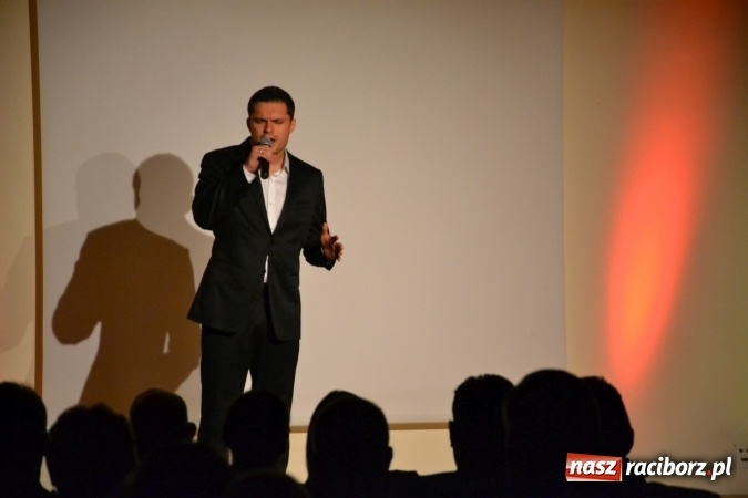 Zdjęcie w galerii na portalu naszraciborz.pl: Powiatowa oświata świętowała na zamku wiadomości z regionu