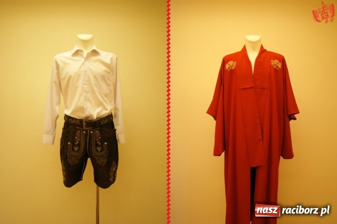 Zdjęcie w galerii na portalu naszraciborz.pl: Falbanka i szabelka - premiera spektaklu w nowej obsadzie już 23 października na Zamku Piastowskim w Raciborzu wiadomości z regionu