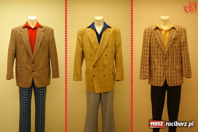 Zdjęcie w galerii na portalu naszraciborz.pl: Falbanka i szabelka - premiera spektaklu w nowej obsadzie już 23 października na Zamku Piastowskim w Raciborzu wiadomości z regionu