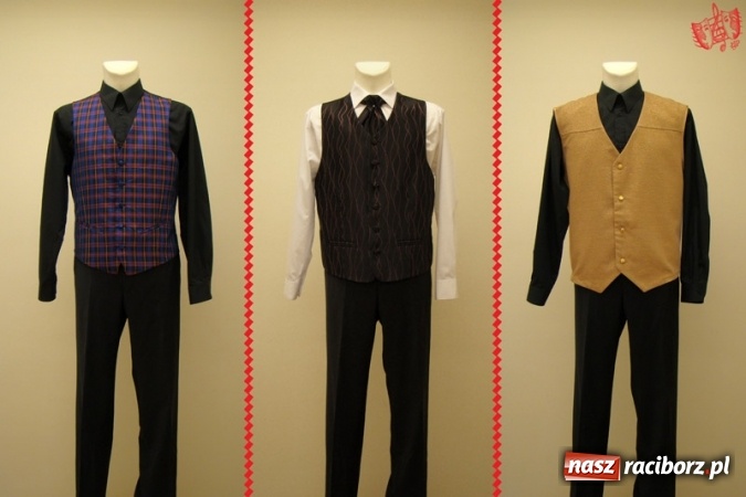 Zdjęcie w galerii na portalu naszraciborz.pl: Falbanka i szabelka - premiera spektaklu w nowej obsadzie już 23 października na Zamku Piastowskim w Raciborzu wiadomości z regionu