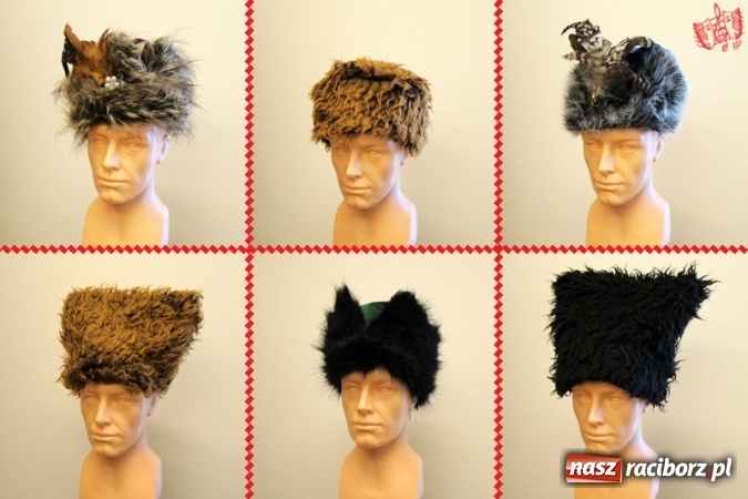 Zdjęcie w galerii na portalu naszraciborz.pl: Falbanka i szabelka - premiera spektaklu w nowej obsadzie już 23 października na Zamku Piastowskim w Raciborzu wiadomości z regionu