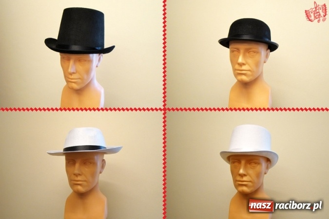 Zdjęcie w galerii na portalu naszraciborz.pl: Falbanka i szabelka - premiera spektaklu w nowej obsadzie już 23 października na Zamku Piastowskim w Raciborzu wiadomości z regionu