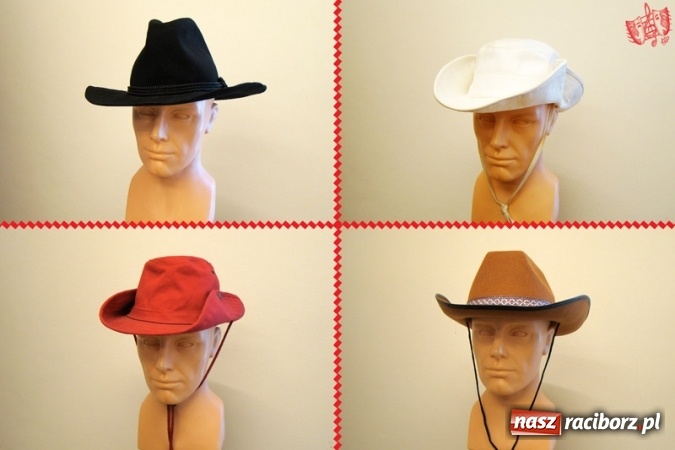 Zdjęcie w galerii na portalu naszraciborz.pl: Falbanka i szabelka - premiera spektaklu w nowej obsadzie już 23 października na Zamku Piastowskim w Raciborzu wiadomości z regionu