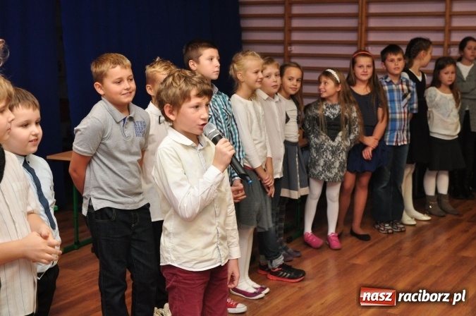 Zdjęcie w galerii na portalu naszraciborz.pl: Dzień Edukacji Narodowej w SP 18 – święto nie tylko nauczycieli wiadomości z regionu