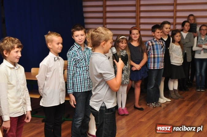 Zdjęcie w galerii na portalu naszraciborz.pl: Dzień Edukacji Narodowej w SP 18 – święto nie tylko nauczycieli wiadomości z regionu