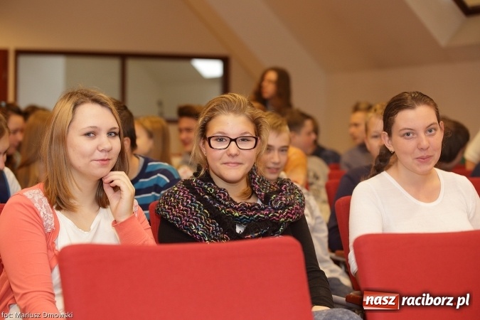 Zdjęcie w galerii na portalu naszraciborz.pl: VIII Raciborskie Dni Nauki i Techniki - dziś na zamku, jutro w Arenie Rafako  wiadomości z regionu