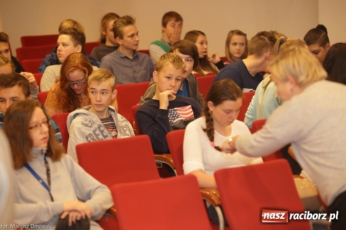 Zdjęcie w galerii na portalu naszraciborz.pl: VIII Raciborskie Dni Nauki i Techniki - dziś na zamku, jutro w Arenie Rafako  wiadomości z regionu