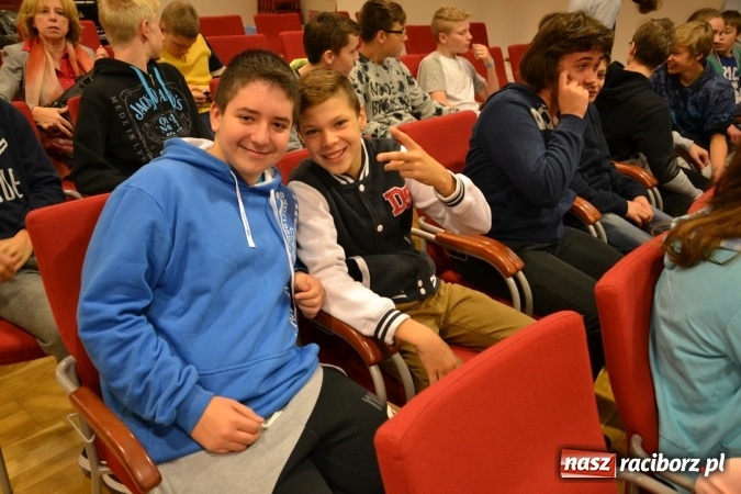 Zdjęcie w galerii na portalu naszraciborz.pl: VIII Raciborskie Dni Nauki i Techniki - dziś na zamku, jutro w Arenie Rafako  wiadomości z regionu