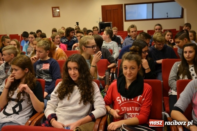 Zdjęcie w galerii na portalu naszraciborz.pl: VIII Raciborskie Dni Nauki i Techniki - dziś na zamku, jutro w Arenie Rafako  wiadomości z regionu