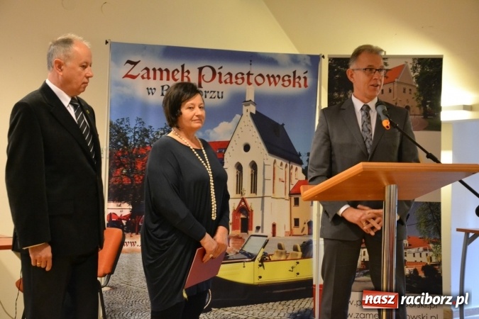 Zdjęcie w galerii na portalu naszraciborz.pl: VIII Raciborskie Dni Nauki i Techniki - dziś na zamku, jutro w Arenie Rafako  wiadomości z regionu