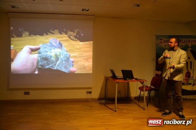 Zdjęcie w galerii na portalu naszraciborz.pl: VIII Raciborskie Dni Nauki i Techniki - dziś na zamku, jutro w Arenie Rafako  wiadomości z regionu