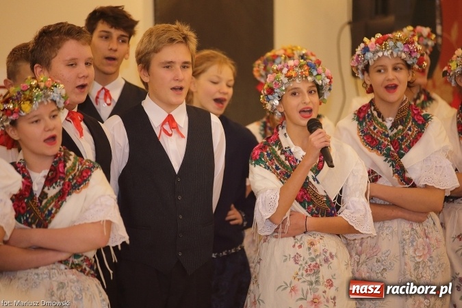 Zdjęcie w galerii na portalu naszraciborz.pl: Związkowcy z ZNP świętowali w Raciborskiej wiadomości z regionu