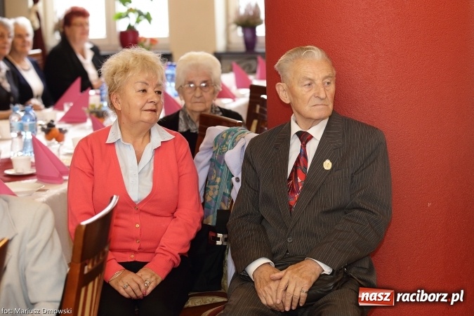 Zdjęcie w galerii na portalu naszraciborz.pl: Związkowcy z ZNP świętowali w Raciborskiej wiadomości z regionu